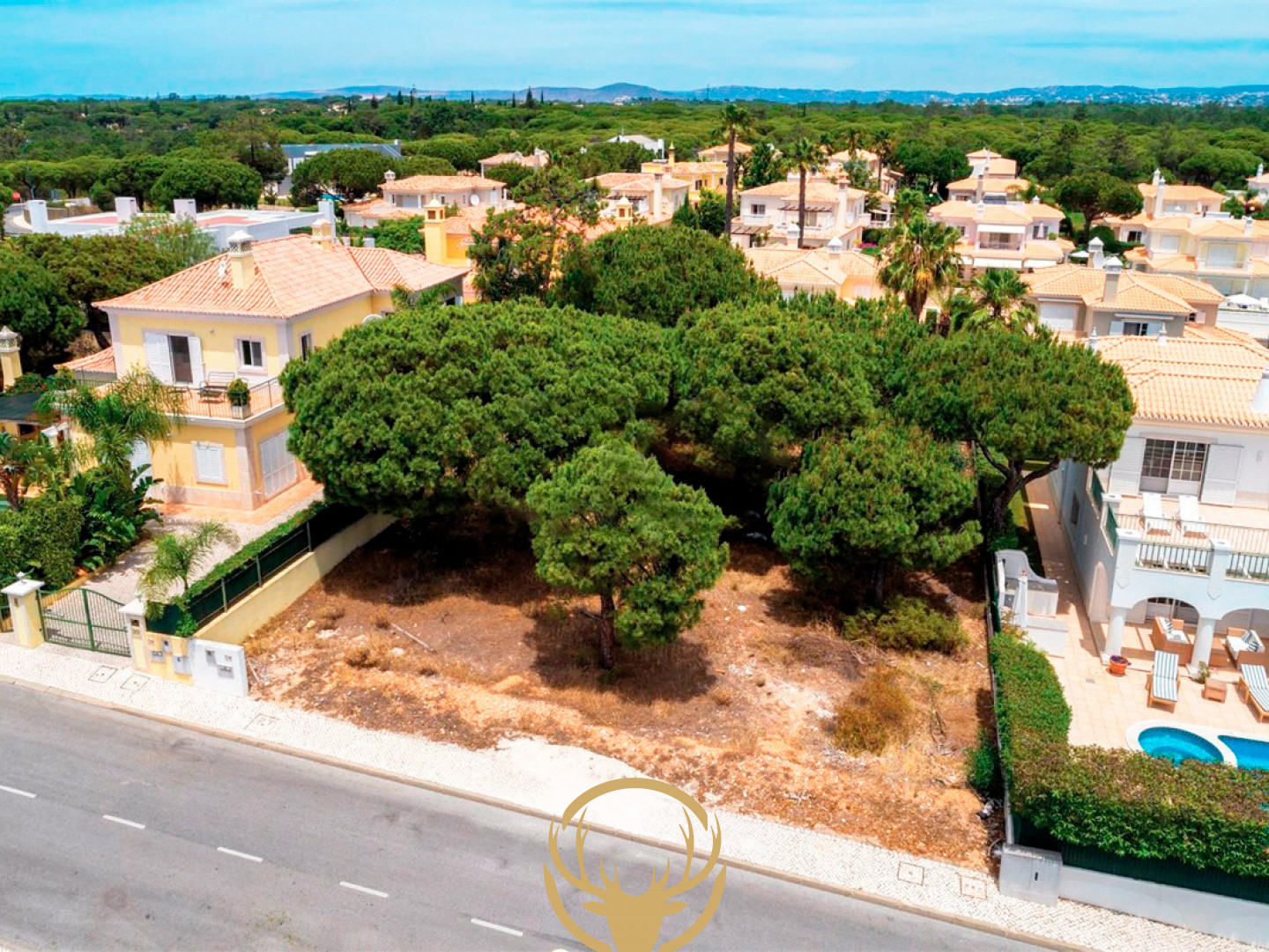 600m2 Plot of Land available in Varandas do Lago! Premium location in the Golden Triangle!  