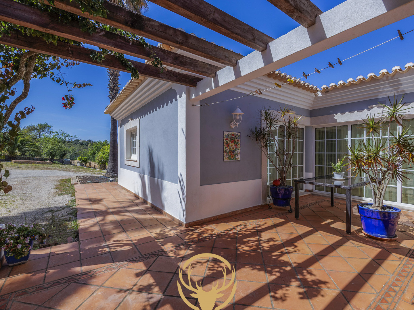 Traditional 3+1-bedroom villa nestled in the hills in Boliqueime