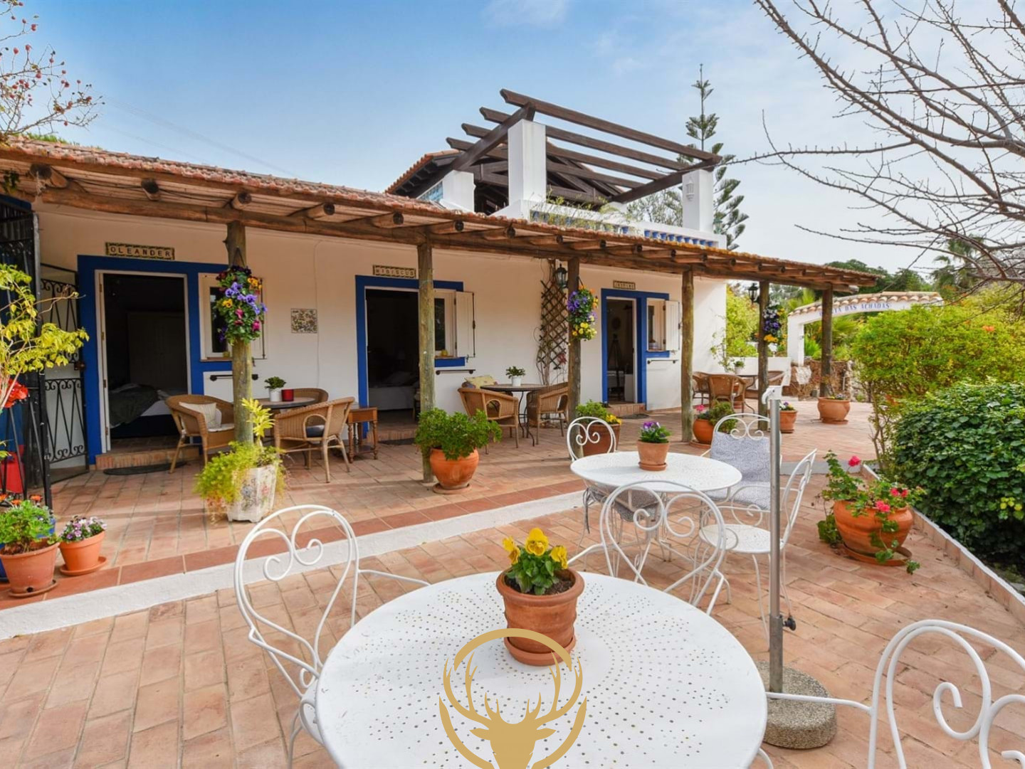 Traditional countryside B&B 