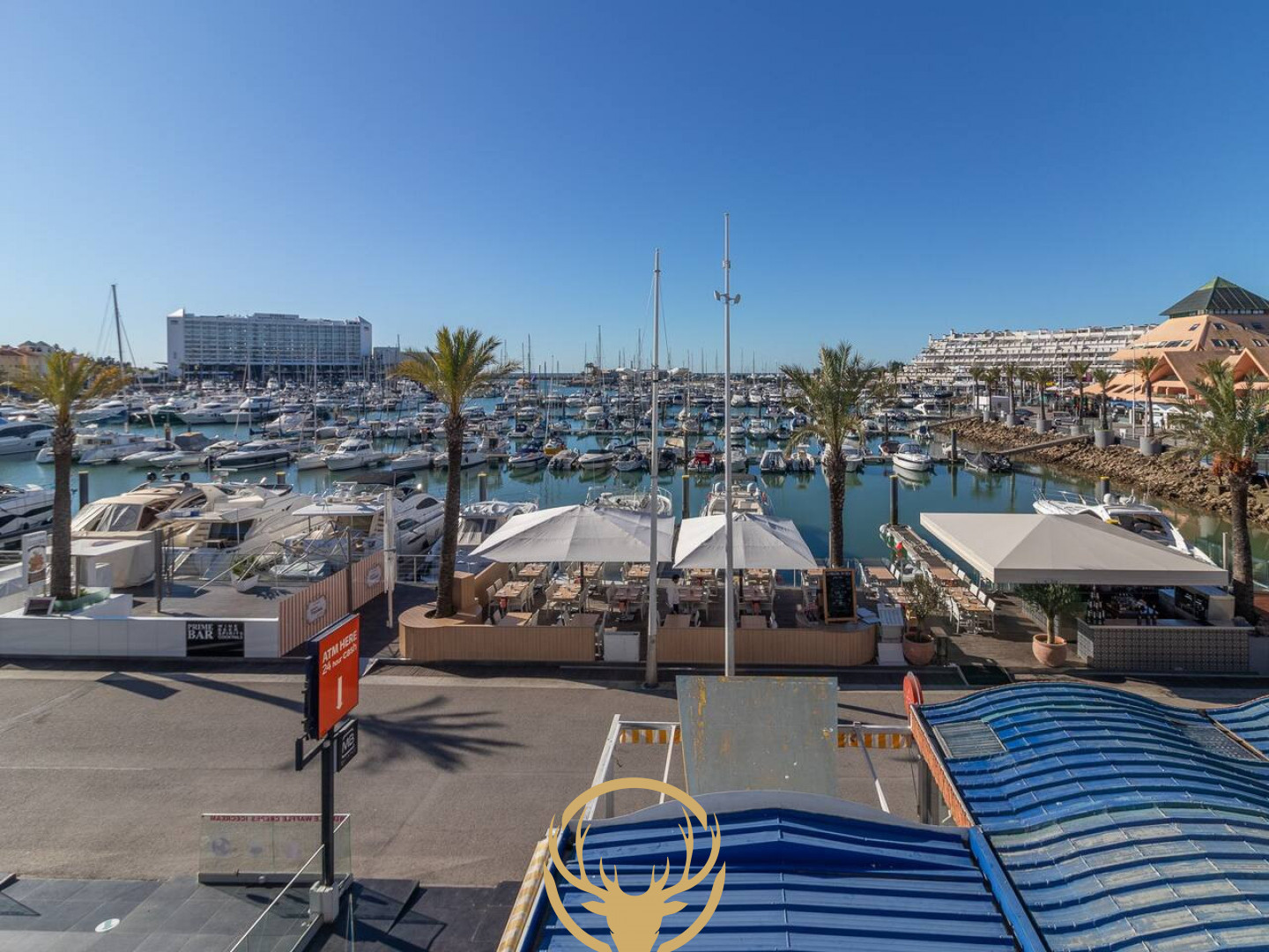 Stunning 2-bedroom duplex for annual rental in Vilamoura Marina