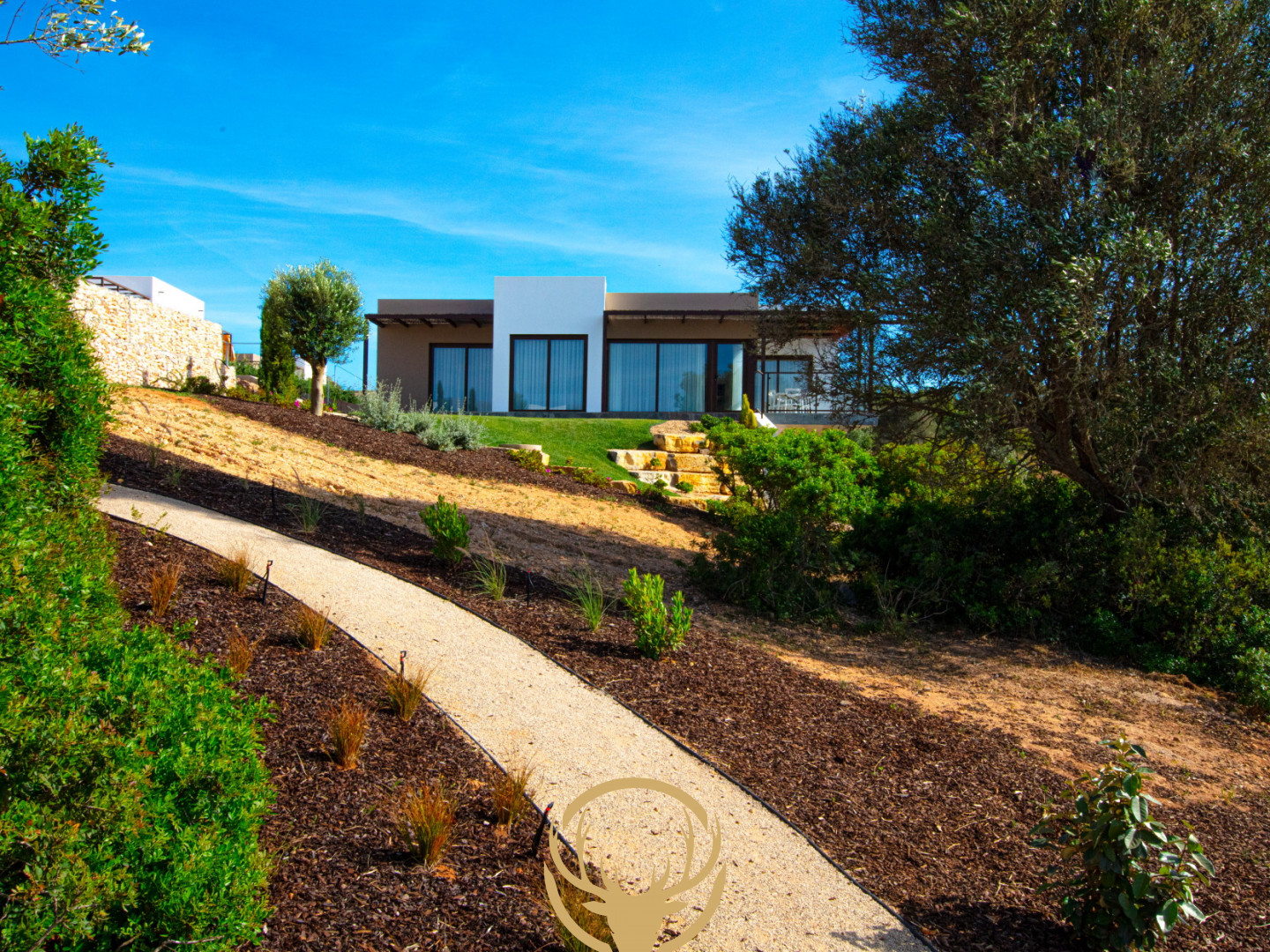 Moradia geminada de um e dois quartos Lagoa