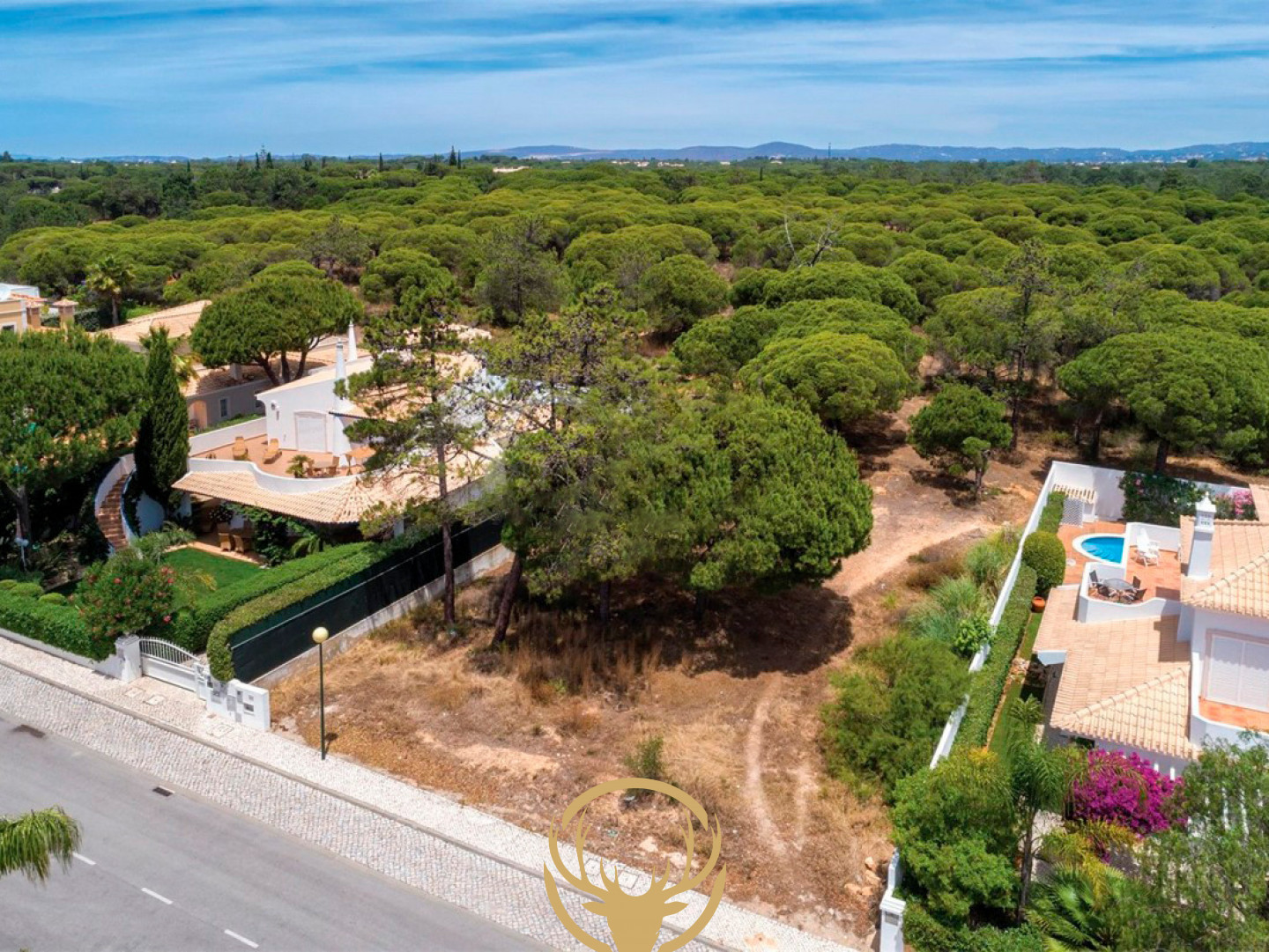 Incrível oportunidade de construir nas Varandas do Lago, premium 805m2 imóveis no Triângulo Dourado!