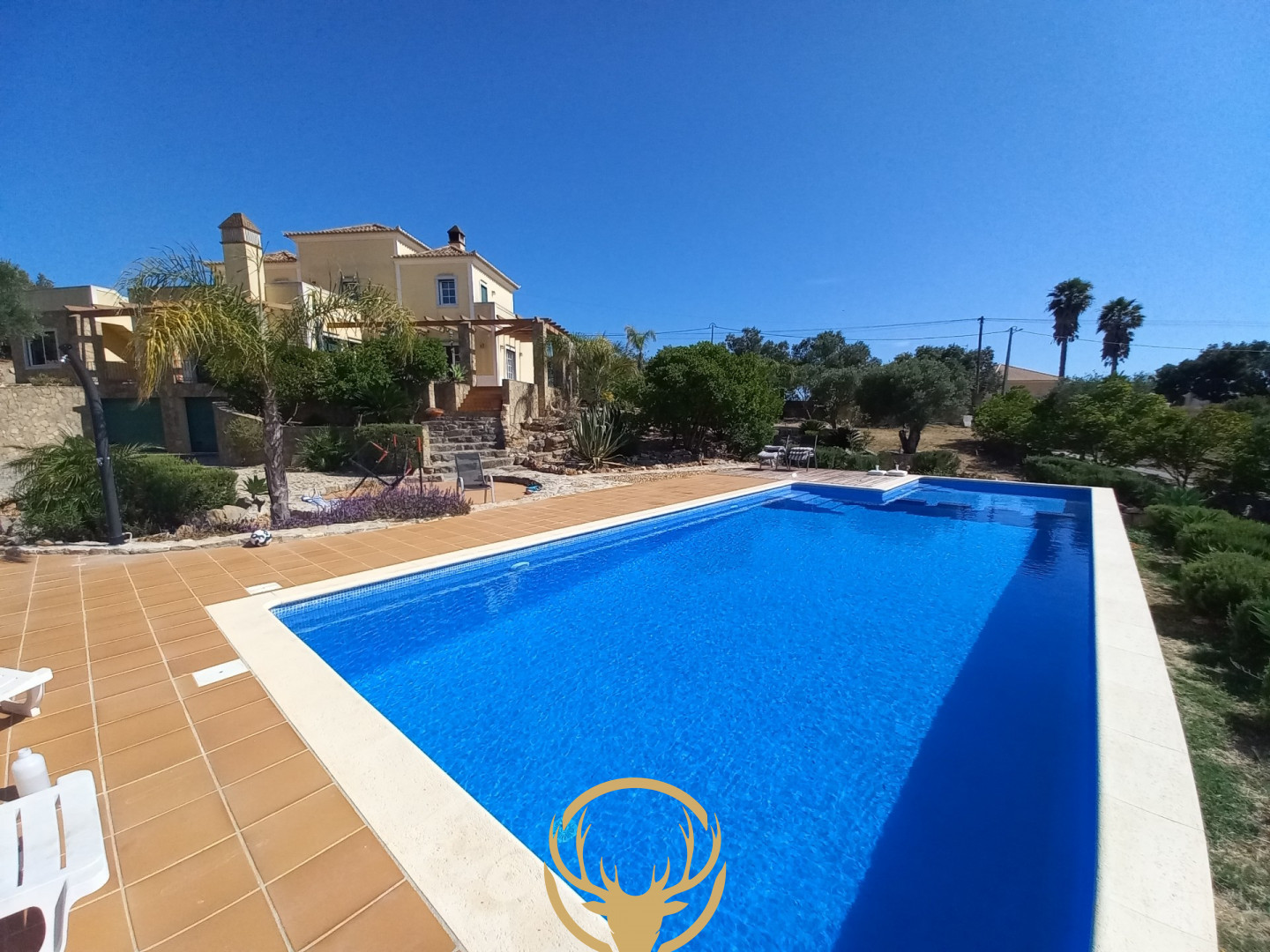 Charming 4+1 bedroom family home  with country views